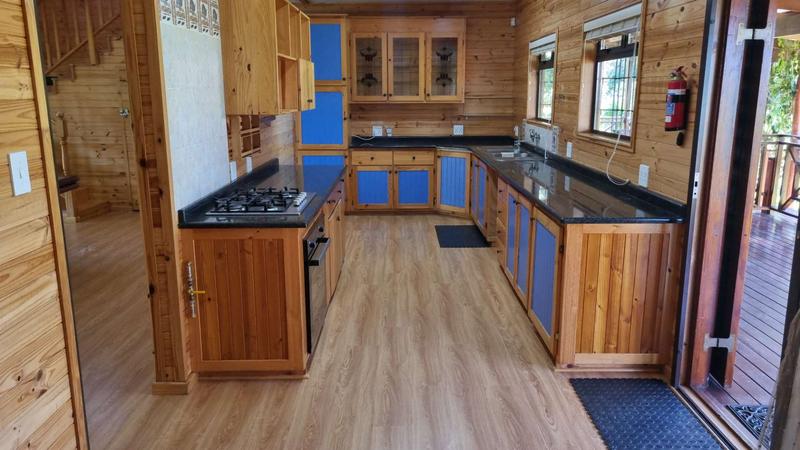 5 Bedroom Property for Sale in Rheenendal Western Cape